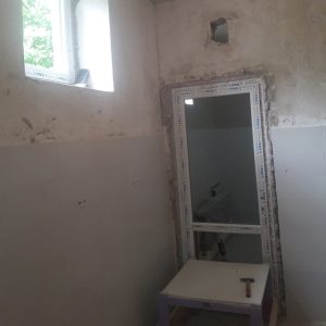 IET nr.179 str. M.Sadoveanu,1 — reparaţia blocurilor sanitare în grupe